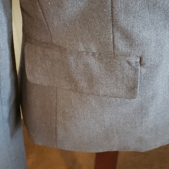 Gray blazer - Picture 6 of 6